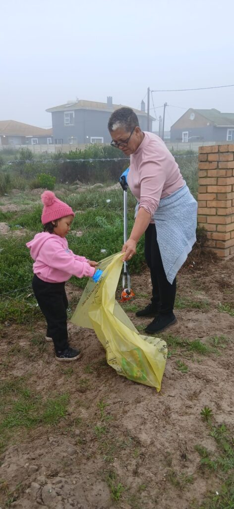 Mandela Day Albertinia Community Clean-up