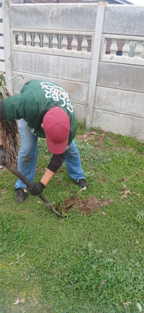 Pikkewouter Planting Outreach